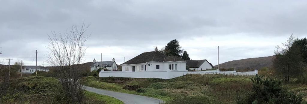 Skerrols Villa Broadford  Exteriör bild